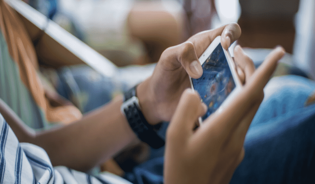 Is Social Mobile Gaming on the Rise?