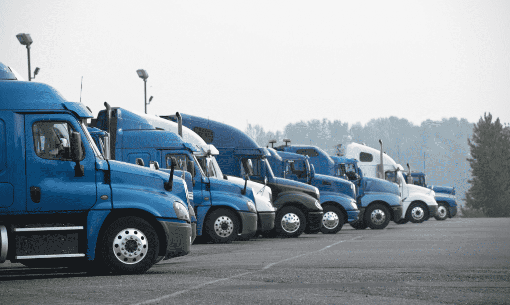 3 Things to Consider When Starting a Trucking Business