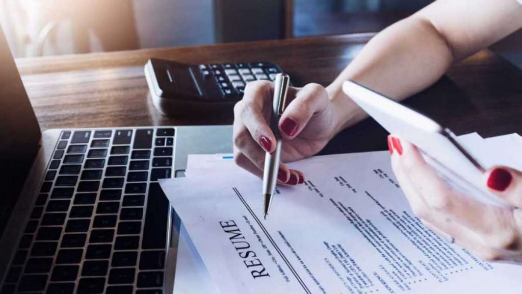 How To Get The Most Out Of Your Resume Service