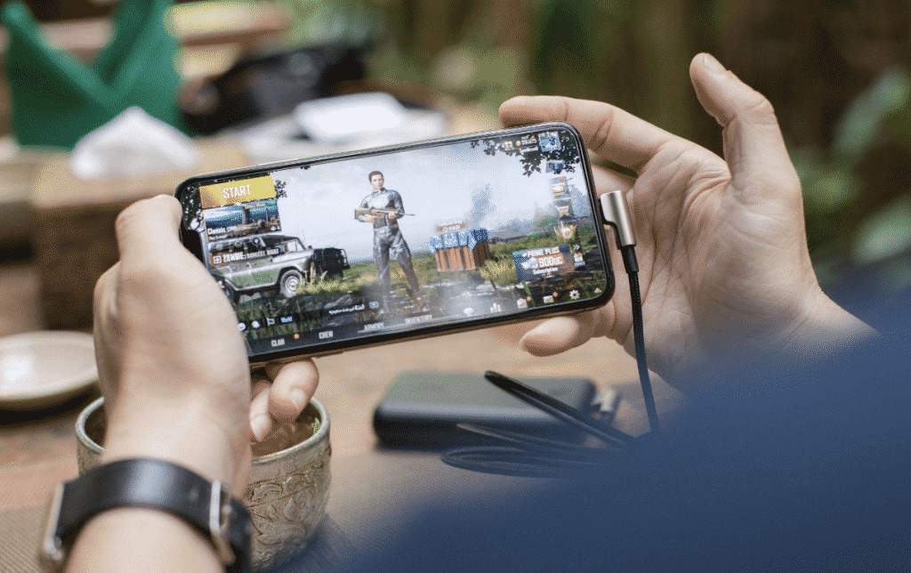6 Reasons Why Mobile Gaming Is The Future Of The Game Industry
