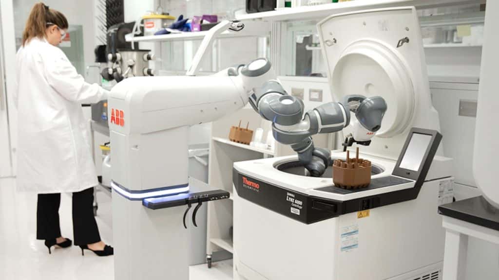 Cobots in Medical Science