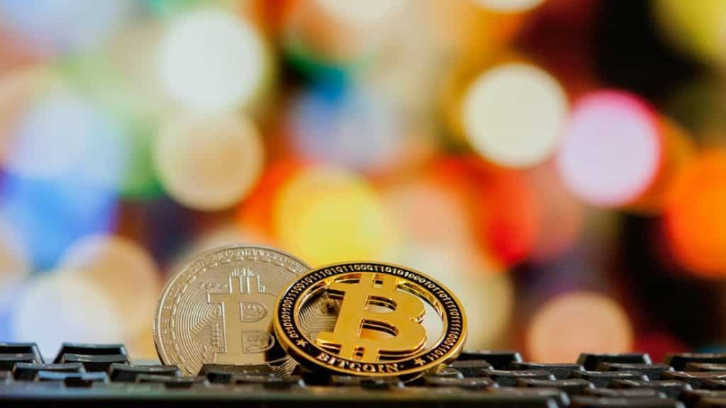 CURIOUS BITCOIN FACTS THAT MAYBE MAKE IT EVEN MORE INTRIGUING
