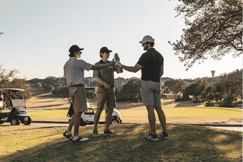8 Reasons Why a Corporate Golf Day is Good for Business Relations