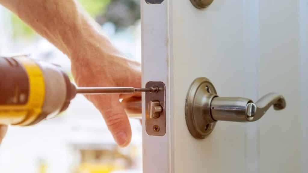 Locksmith Services - Ready To Assist You