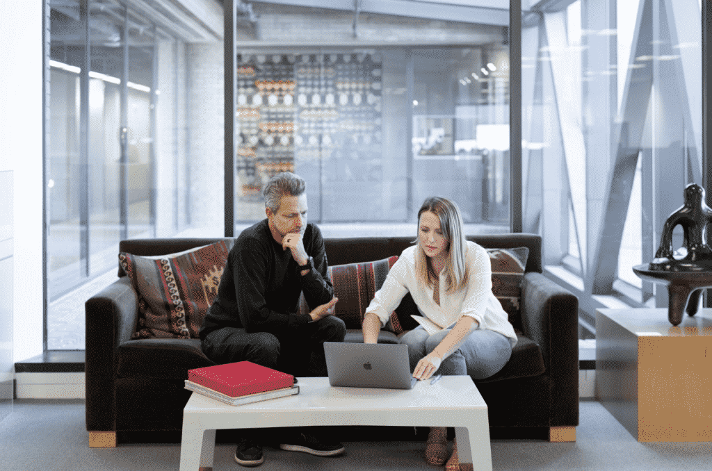 Why Sales is the Right Career Choice for Fresh Graduates