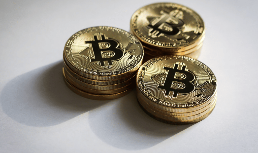 As Cryptocurrency Regulations Loom, Investors Should Know These Points