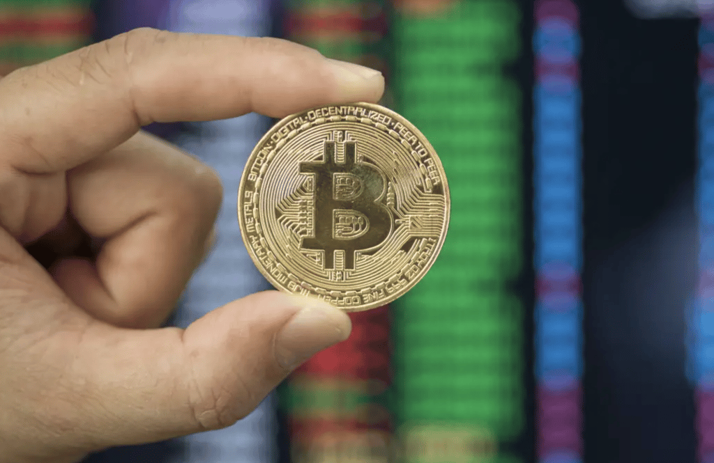 Bitcoin A Simple Explanation of How Bitcoin Works- Points To Note  