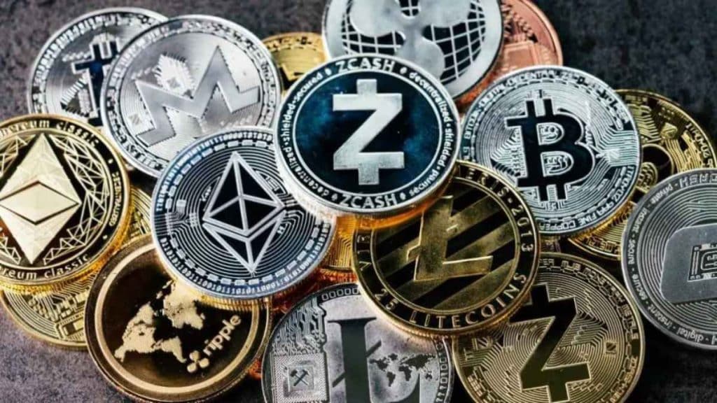 So, You Want To Be A Crypto Tourist? Here's What You Need To Know