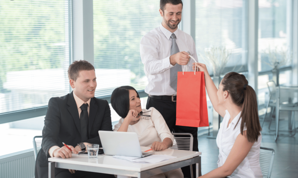 The Importance of Corporate Gifting Throughout the Year