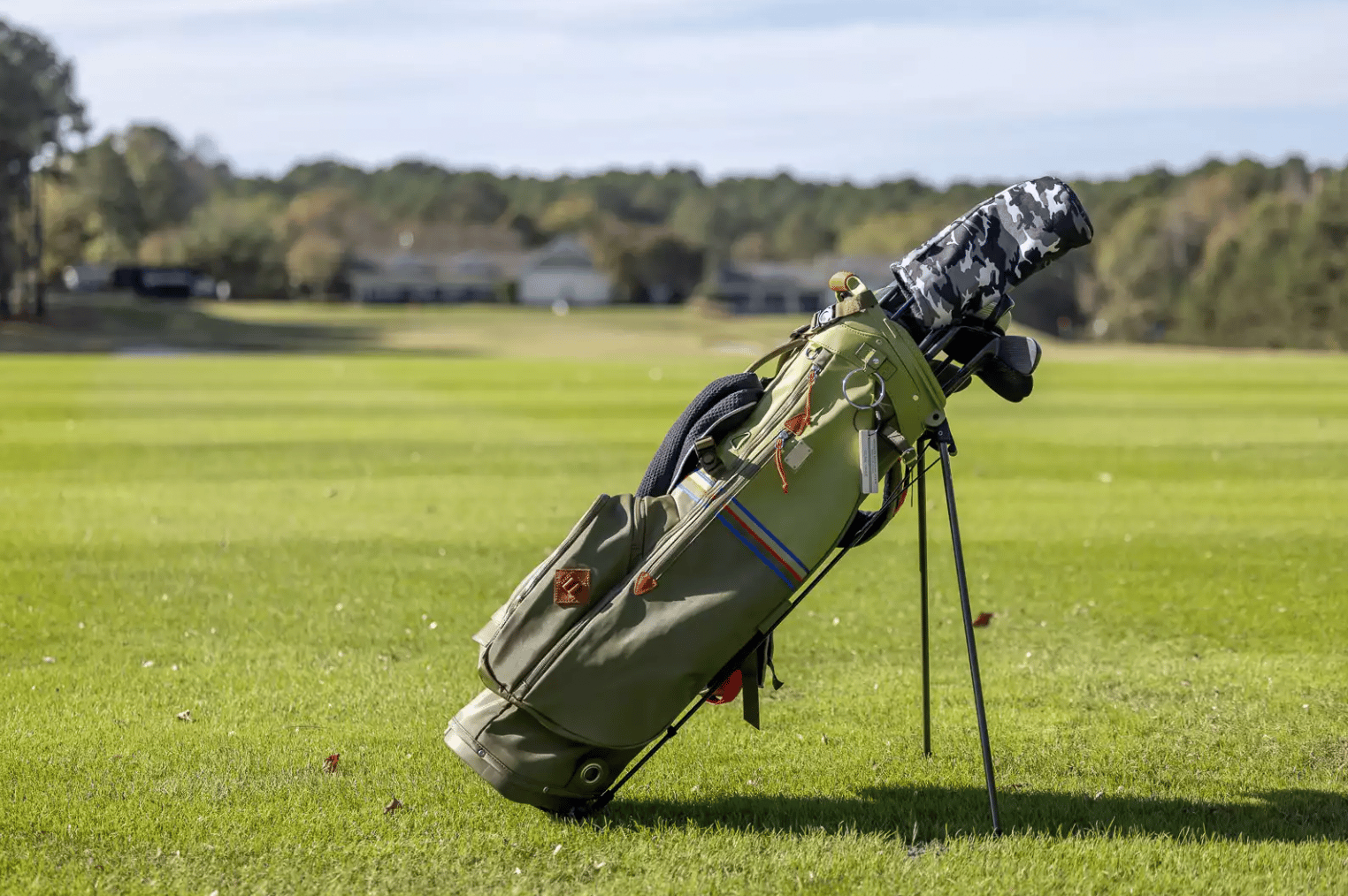 Lightweight Golf Bags Which One Is Right For You?