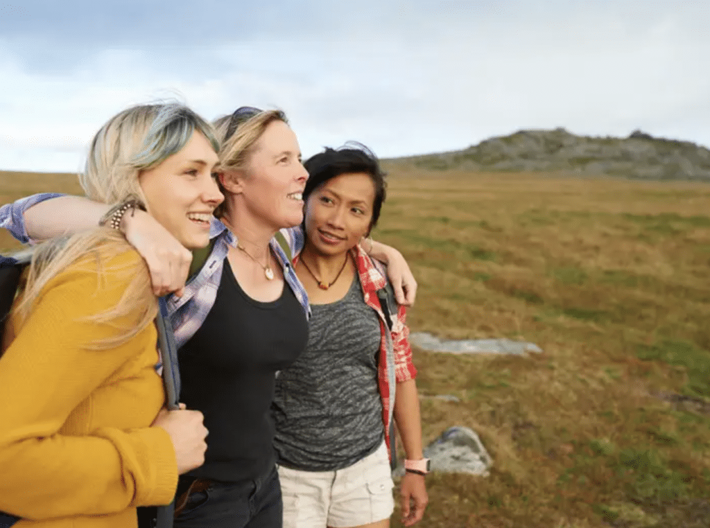 Best tips to enjoy a fantastic threesome experience