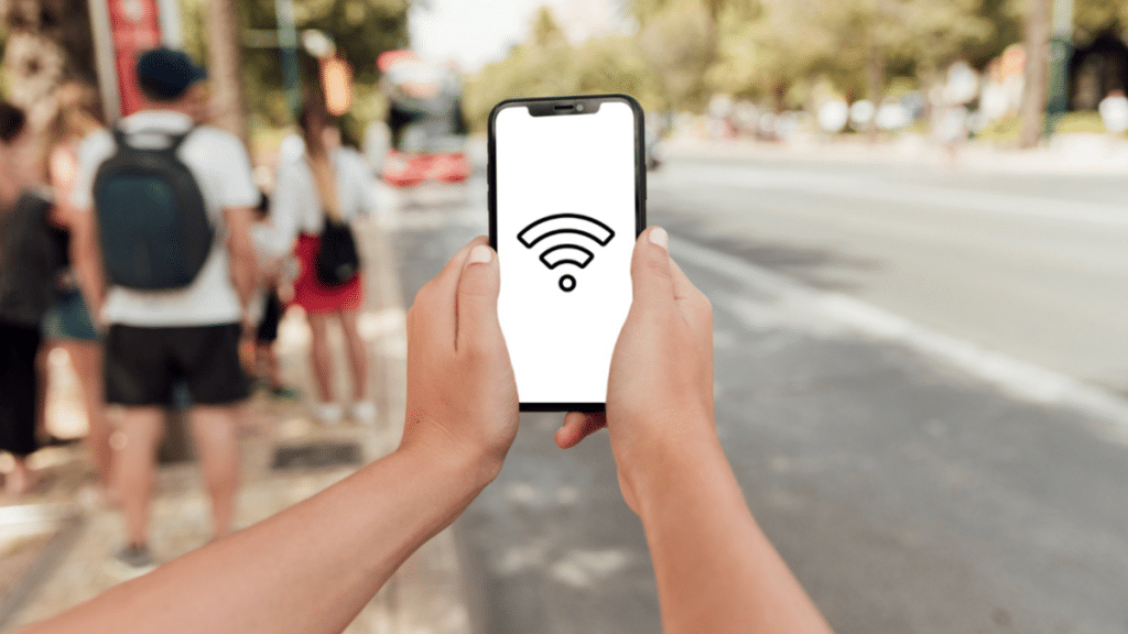 The Risks of Using Public Wi-Fi without a VPN