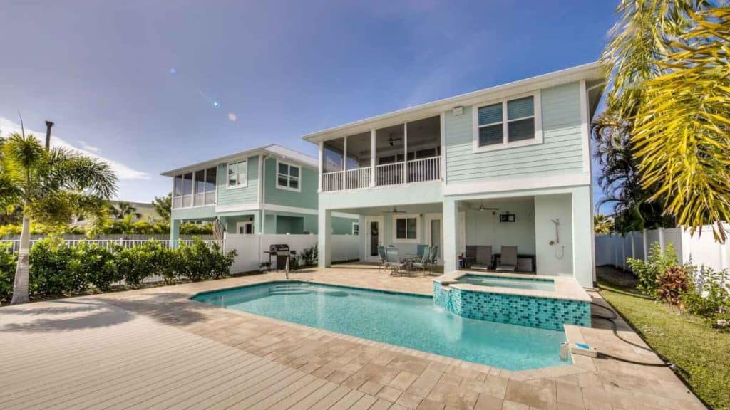 How To Buy And Make Money From A Florida Vacation Rental Property