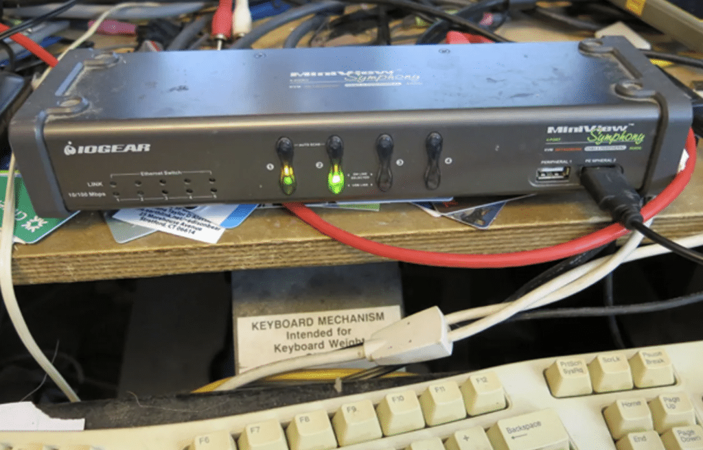 Choosing the Right KVM Switch: Factors to Consider