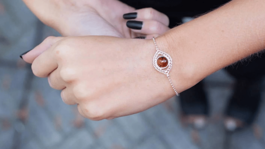Decoding the Difference Sterling Silver vs Silver Unraveled