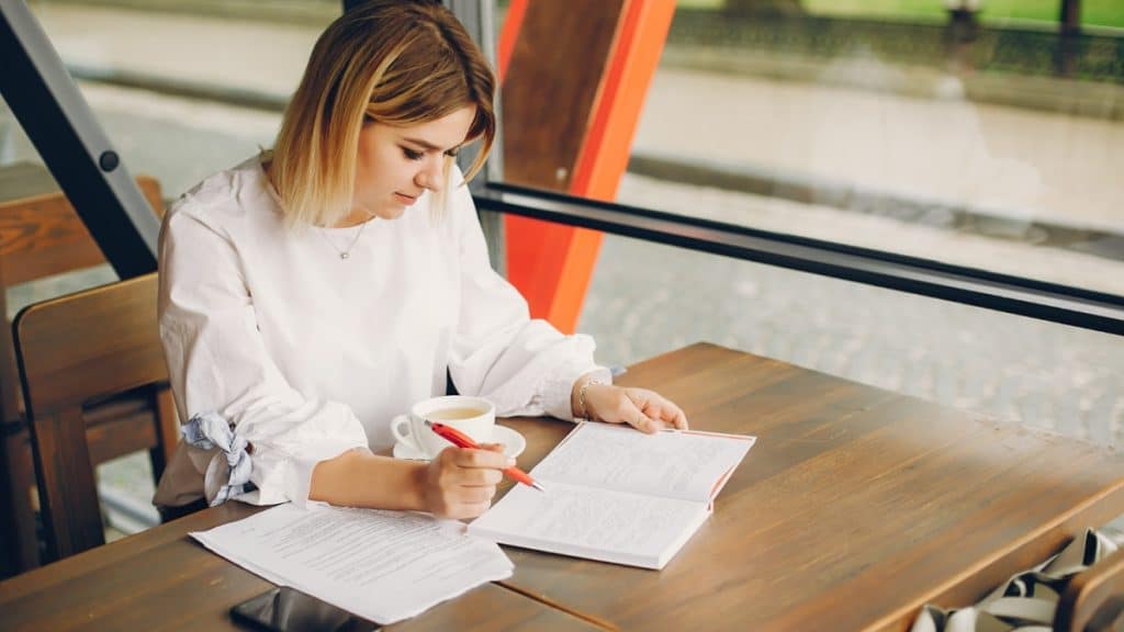 How to Make an Essay Longer Than It Is