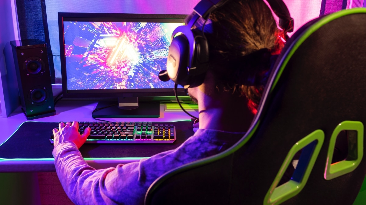 Pros-and-Cons-of-Online-Gaming.jpg