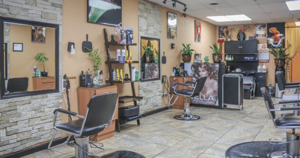 Elevate Your Gaze: Unveiling the Enchanting World of Lash Lift at Chicago's Premier Salon