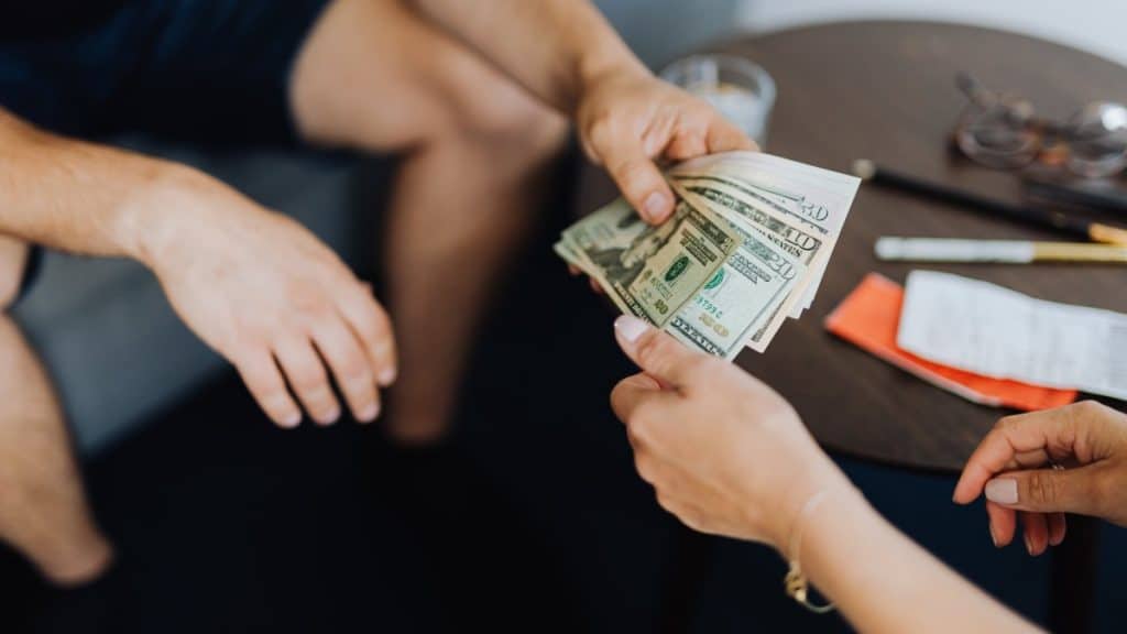 Managing Payday Loans Online Important Things to Know for Borrowers