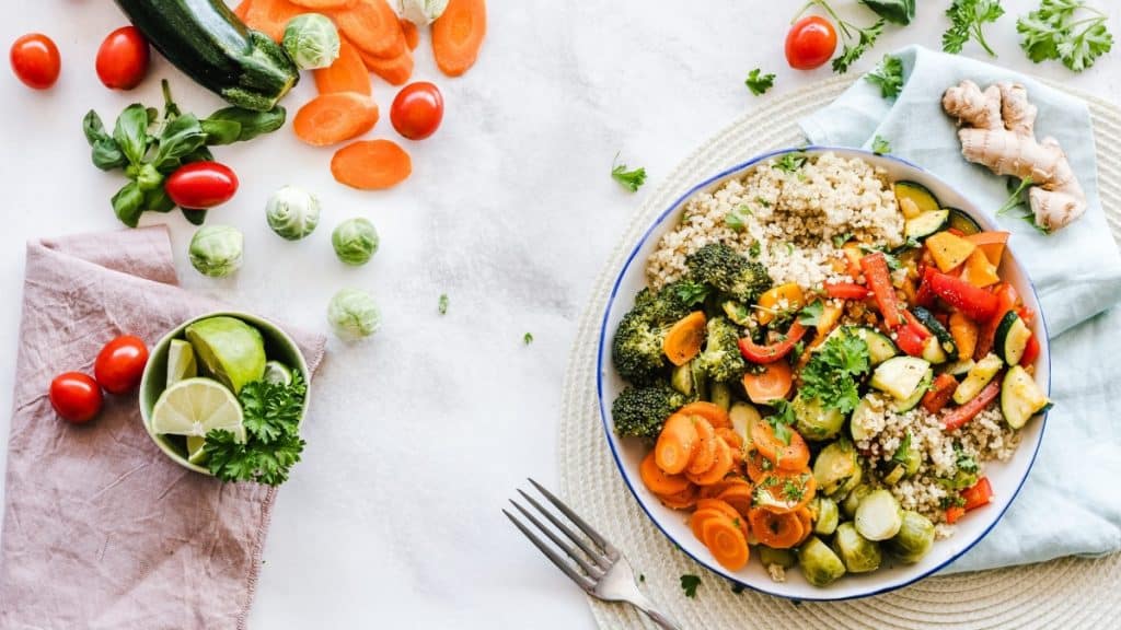 3 Essential Tips for Building a Balanced Plate Every Time You Eat
