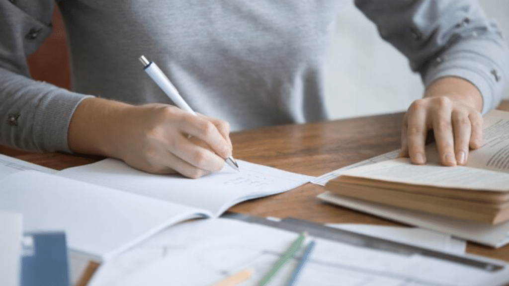 Maximise Your Academic Success with Top-Quality Assignment Help Services