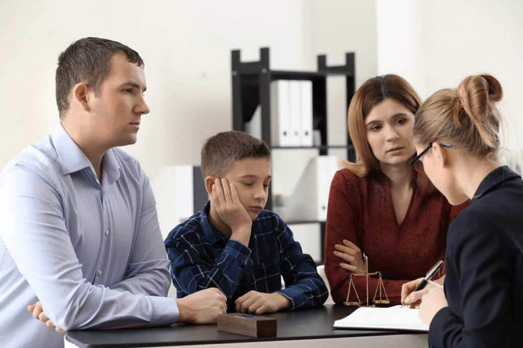 How to Find the Right Family Law Lawyer for Your Case