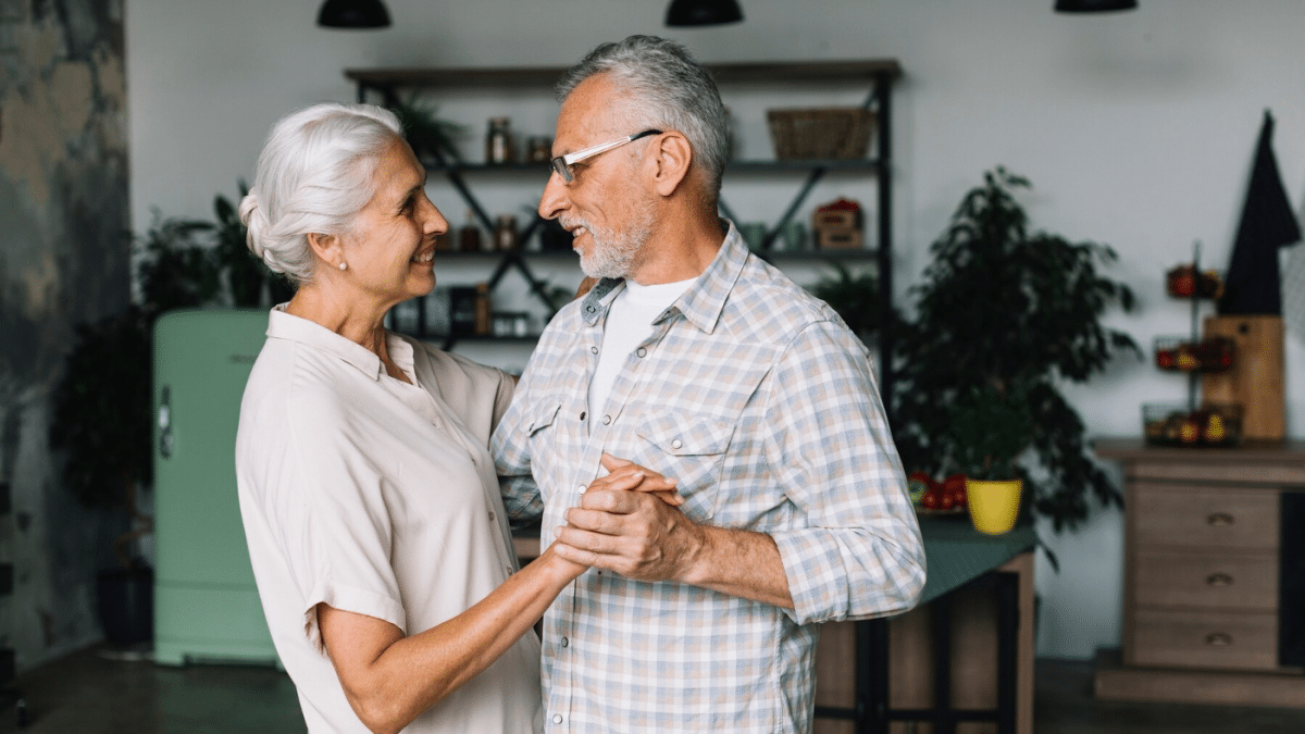 Short Wedding Anniversary Quotes for Mom and Dad
