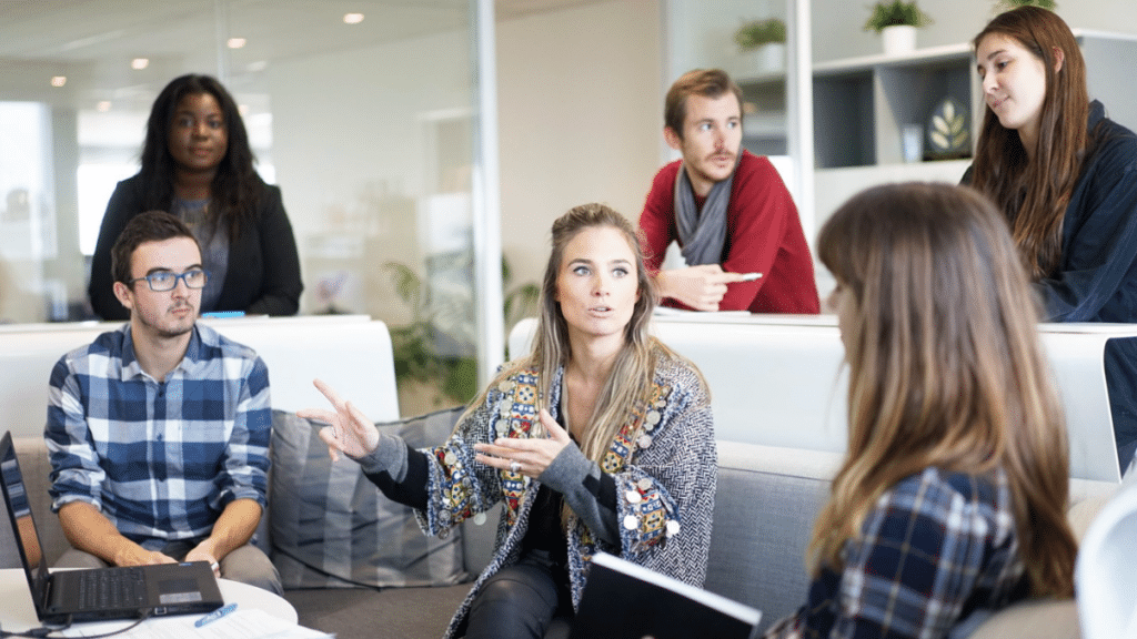 How to Hire International Contractors For Your Business