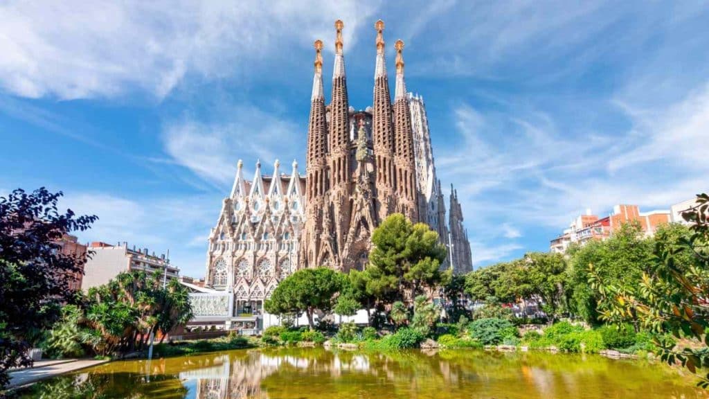 Top Must-See Attractions in Spain A Tourist's Guide
