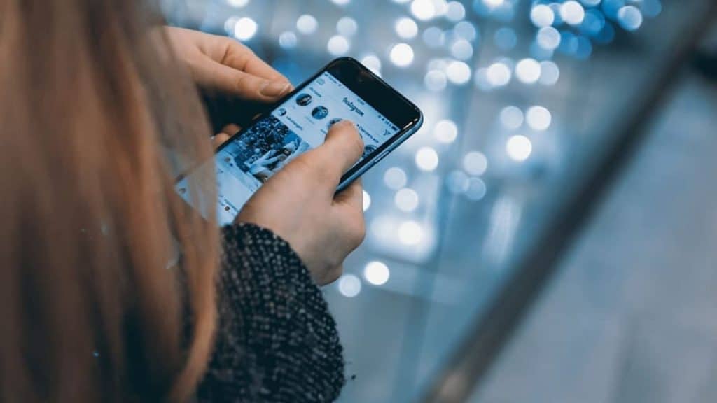 How to See What My Boyfriend Likes on Instagram?