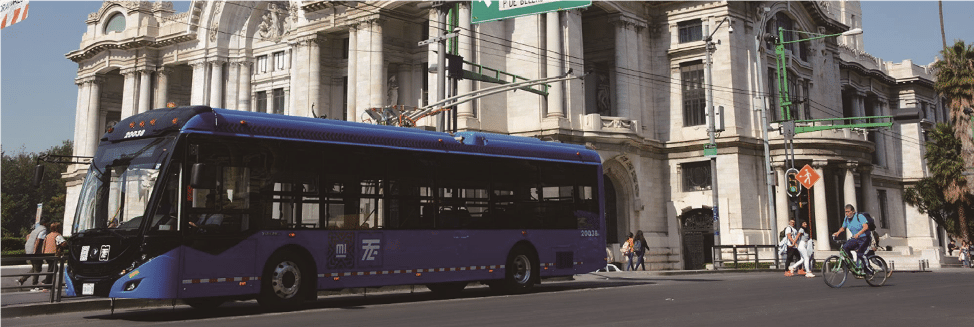 The 12-18 meters U Series is the most advanced Yutong electric bus series