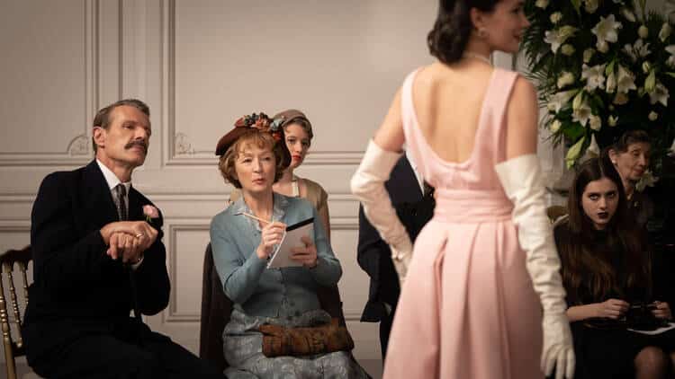 Mrs Harris Goes To Paris