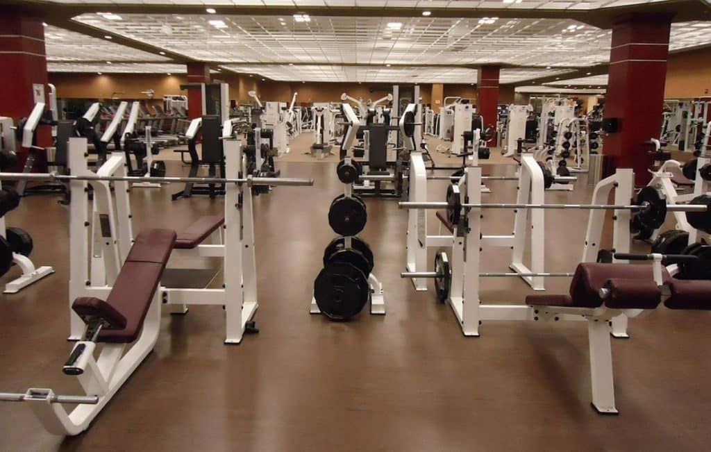 10 Questions to Ask Yourself Before Joining a Gym