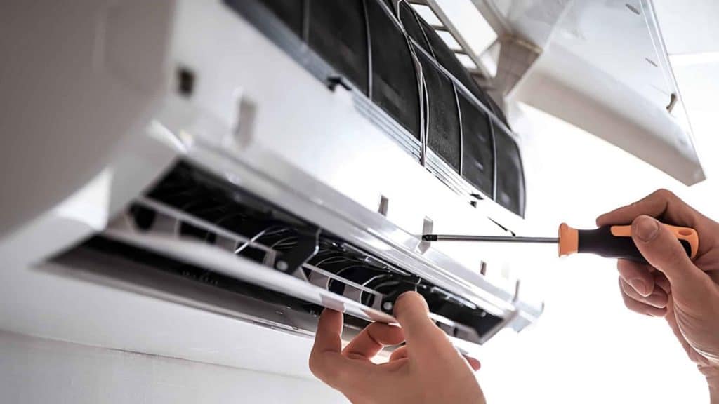 AC Repairs A Guide to Knowing When to DIY and When to Call a Professional