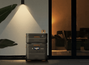 Jackery Solar Generator 2000 Plus 