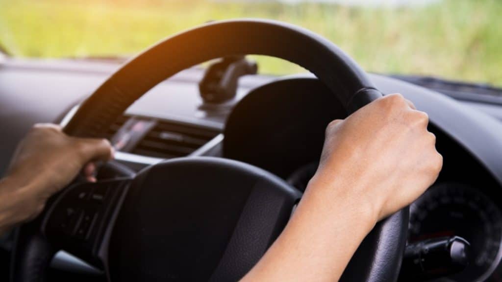 Navigating the Car Hire Landscape Trusted Options and What to Expect