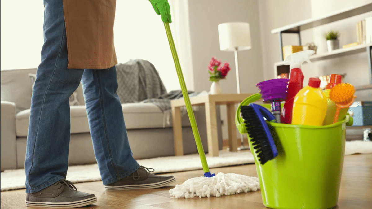 The Best Way to Clean Hardwood Floors