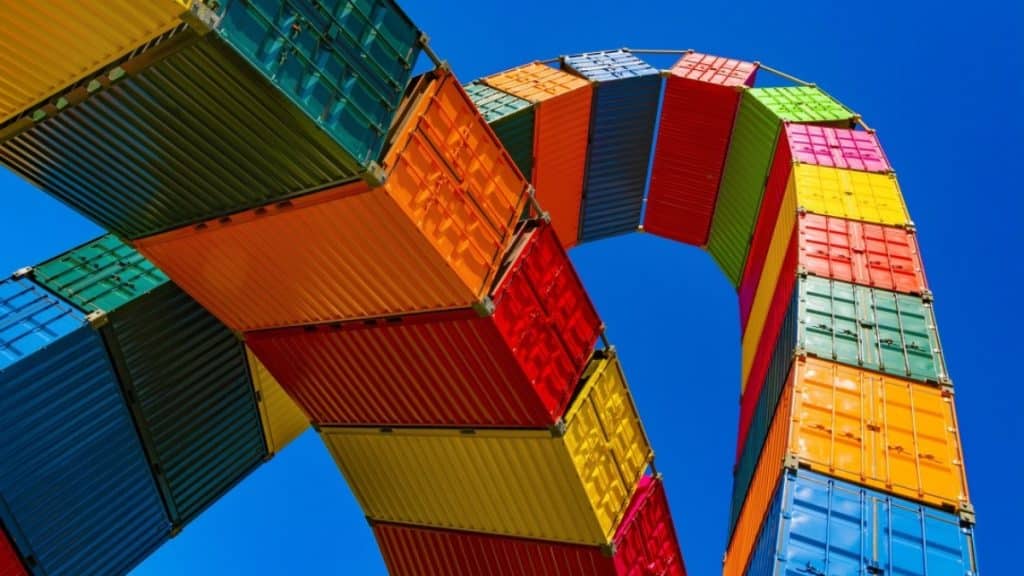 Why Tightly-Coupled Containers and Microservices Are a Must in Achieving Cloud Native Storage