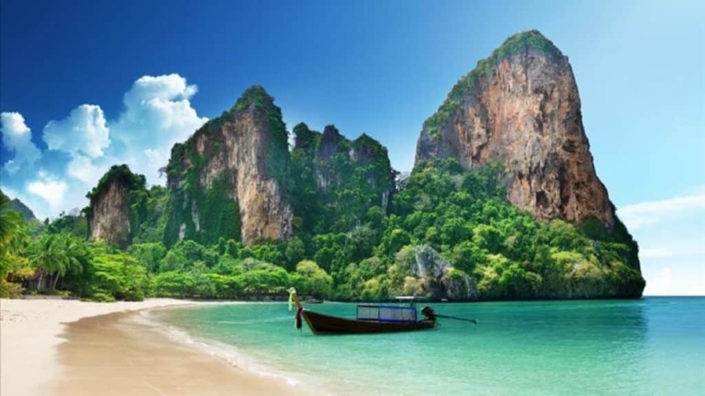 6 Places to Visit in Andaman and Nicobar in 2025
