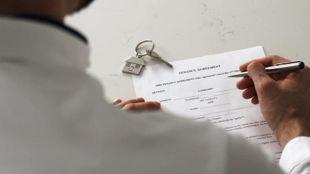Can You Switch Back to a Fixed-Term Tenancy After a Periodic Tenancy?