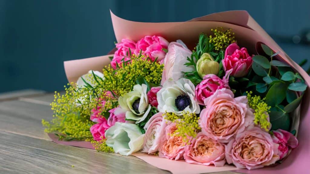 How to Care for Cut Flowers in Singapore’s Climate