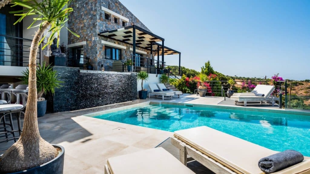 Discover Authentic Greece in luxury Crete Villas