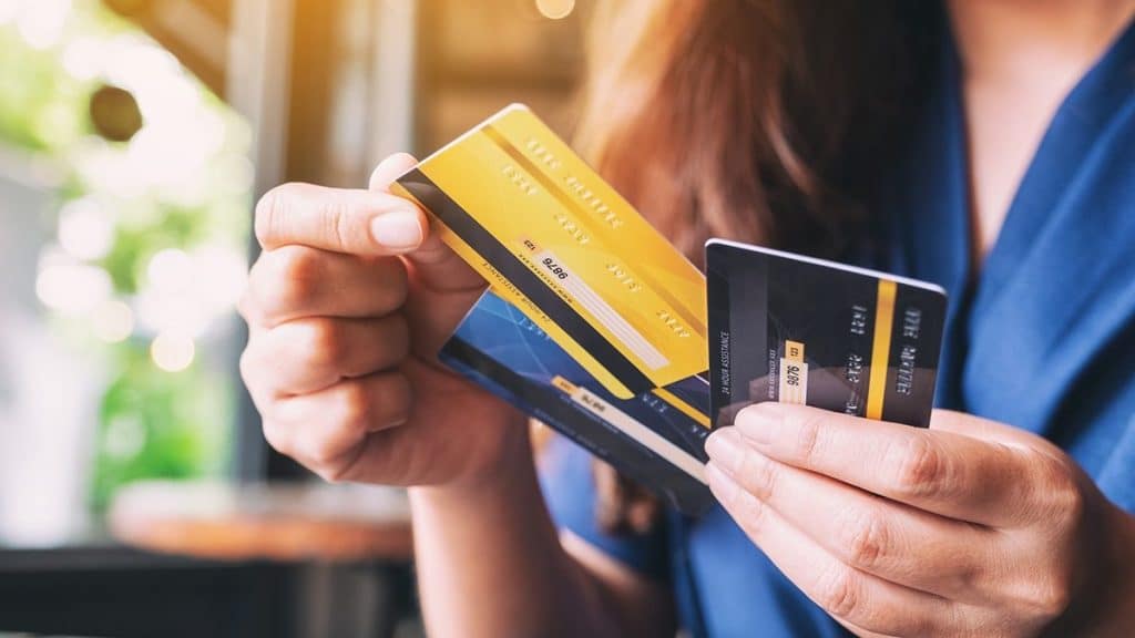 How to Choose the Right Credit Card in Canada Based on Your Needs