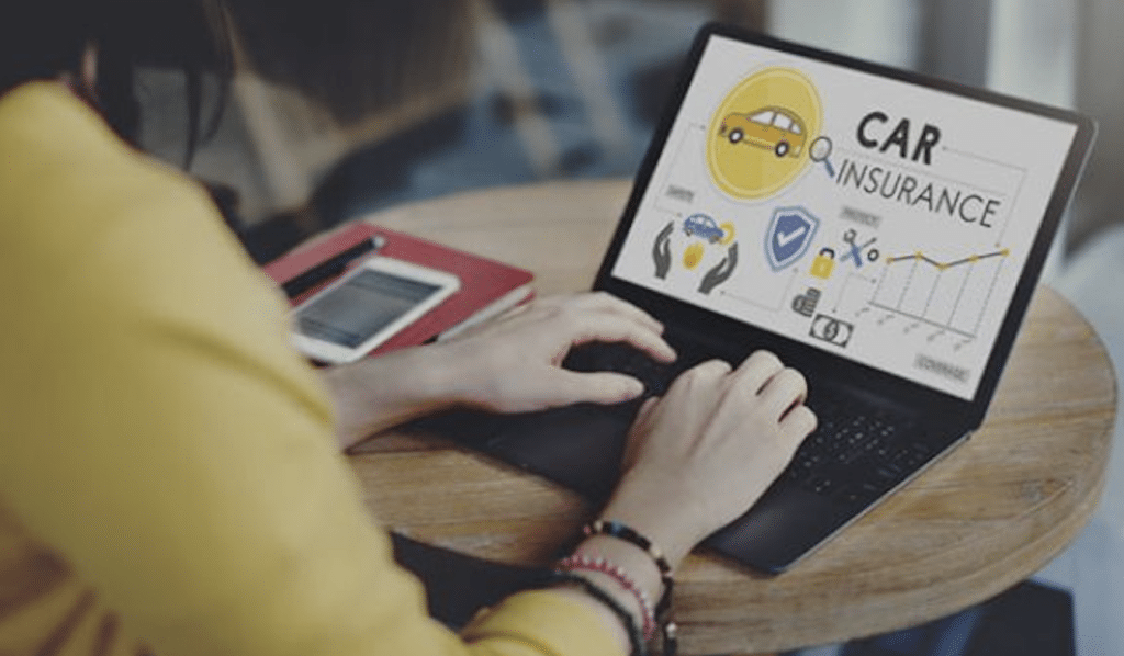 Social Media and Digital Marketing Tips for an Auto Glass Business