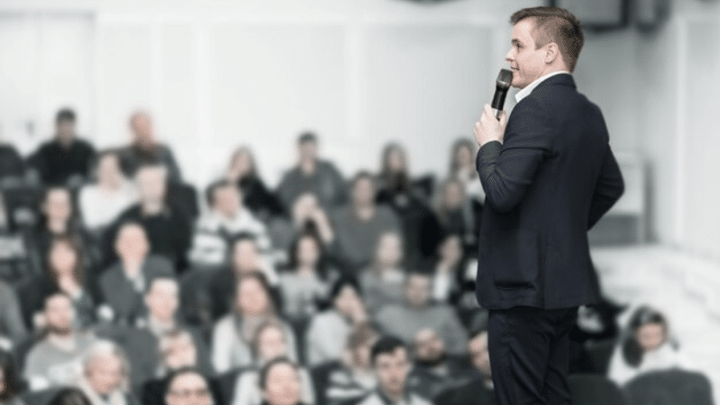 The Speaker’s Edge Captivating Your Audience with Powerful Presentations