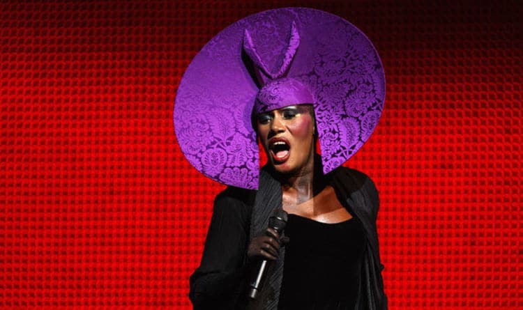  Grace Jones