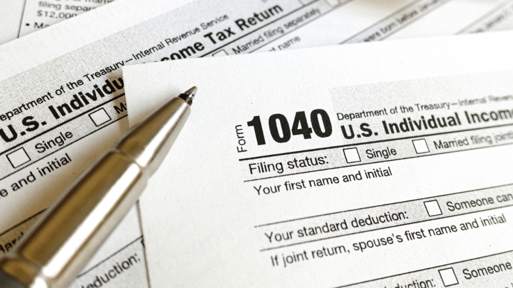 Minimum Income to File Taxes | A Complete Guide for 2025