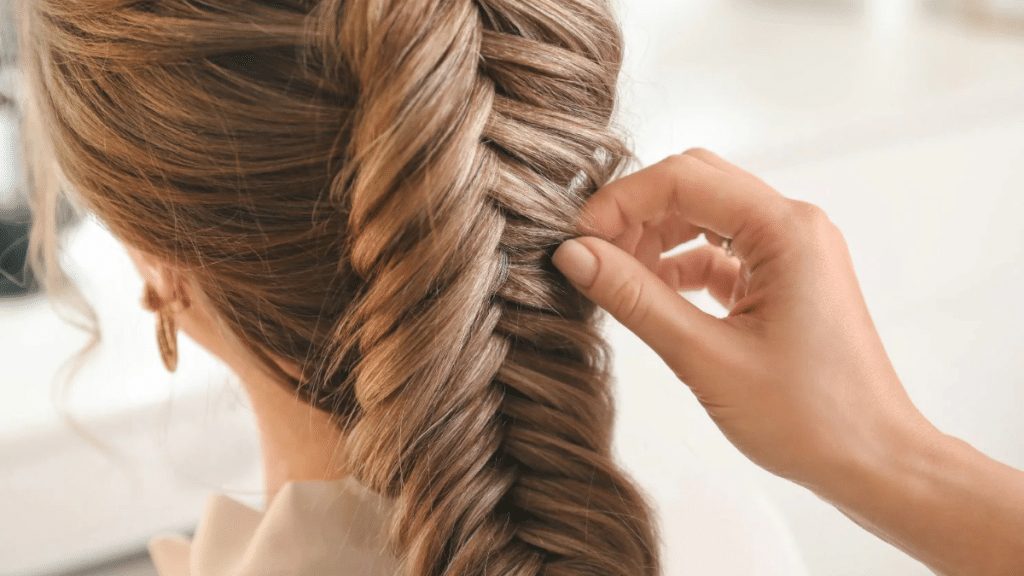 Cool Hair, Hot Days Styles and Care Tips for Active Outdoor Days