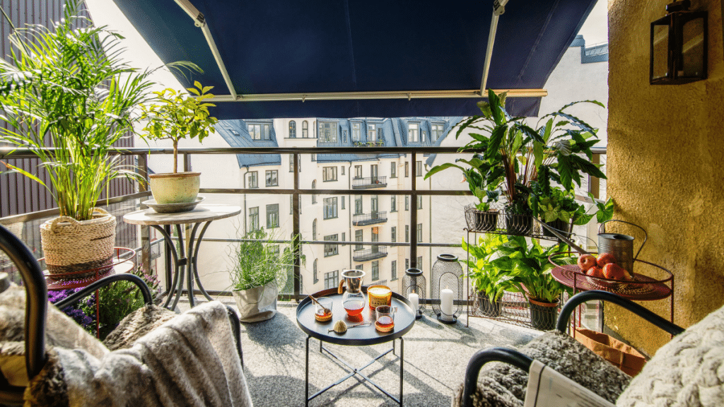 Small Space, Big Vibes How to Host a Stylish Balcony Party in Your Apartment