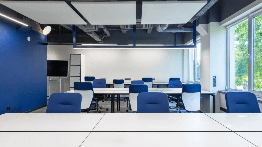 Why Furnished Office Spaces Are the Smart Choice for Startups in 2025